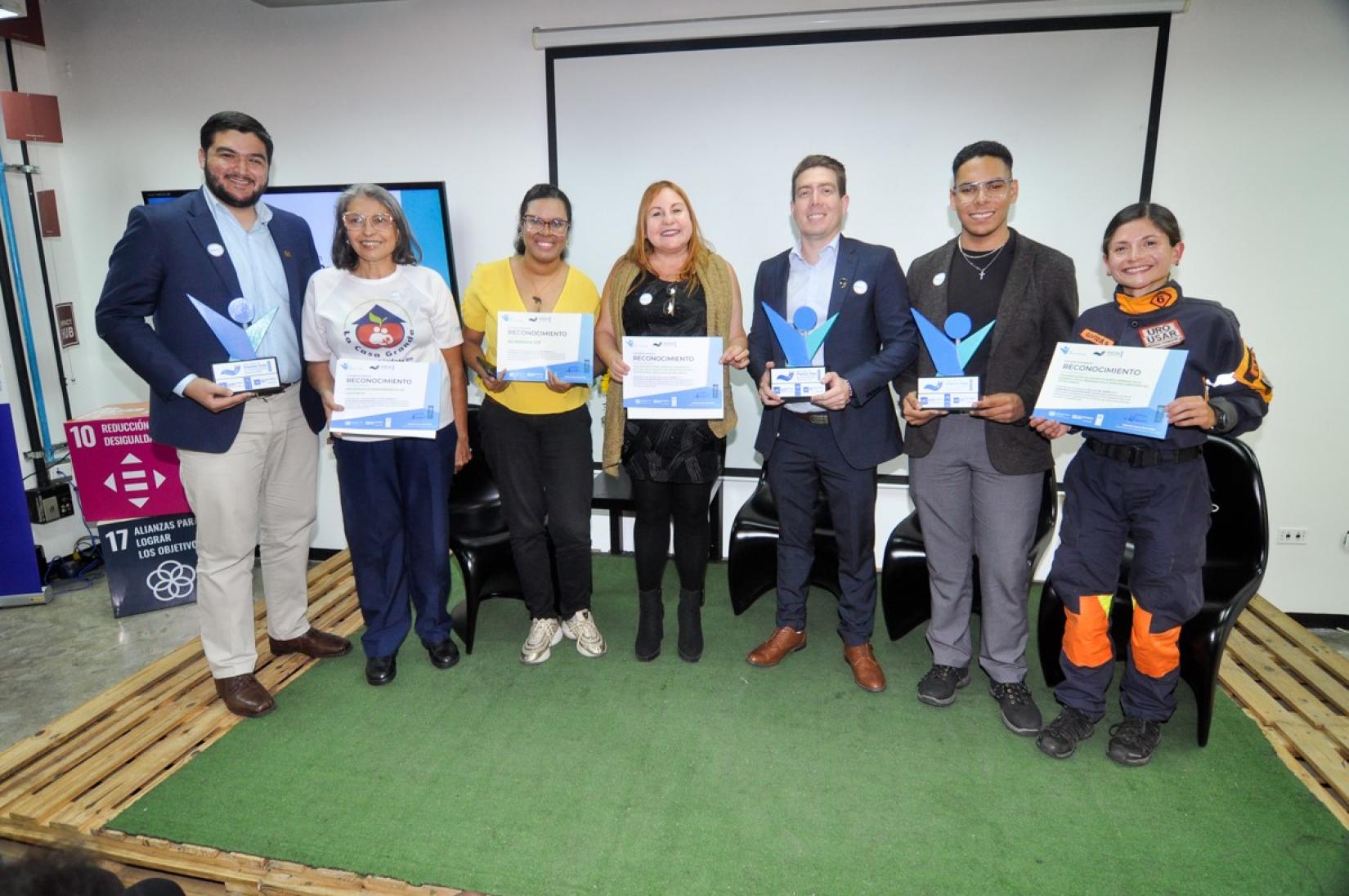 Ceremonia de entrega del Premio País al Voluntariado 2022 (Venezuela)